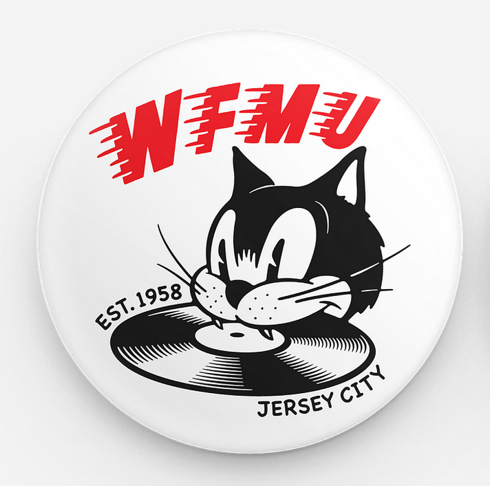 Classic Hungry Cat Pin - 2.25"